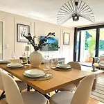 Hyggeliving - Deluxe - 90qm - Balkon - Gartenblick - 55 Zoll Tv - Boxspringbetten - Hunde - - Fahrradkeller