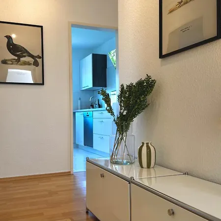 Apartment Hyggeliving - 90qm - Balkon - 55 Zoll Tv - Boxspringbetten - Kueche - Jette *